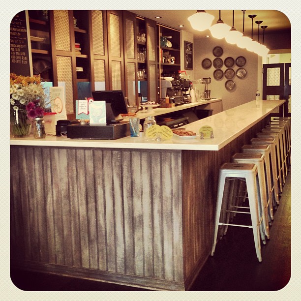 Magpie Artisan Pies Changdesign